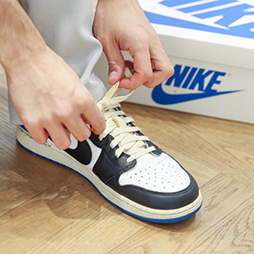kunde der binder sin Nike sko